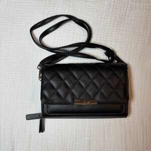Elegant Black Quilted Crossbody Bag